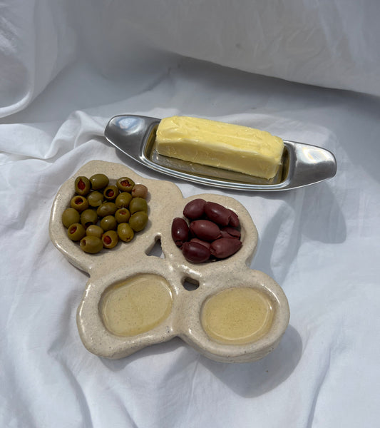4 oil dip dish